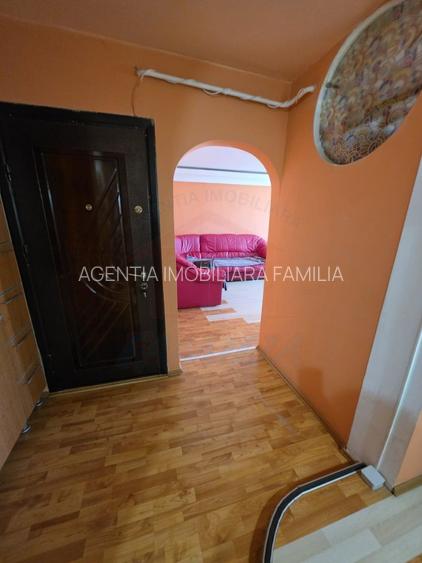 Vanzare apartament 3 camere, IREG, 74mp, 75.000 EURO - 3
