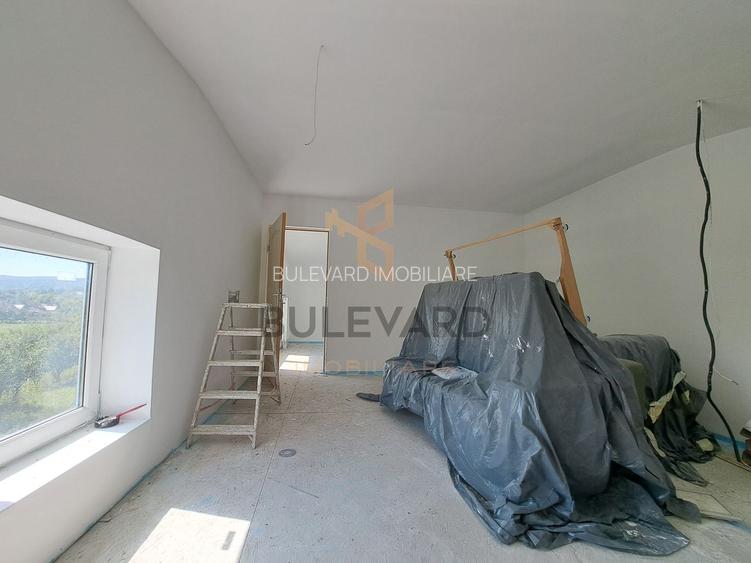 Casa cu teren de 4700 mp in Sat Zimbor, 45 km de Cluj-Napoca - 13