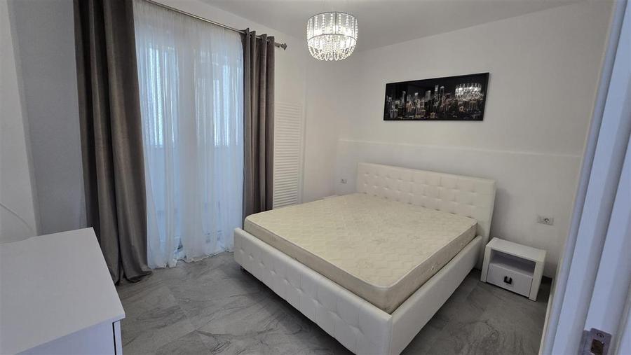 Apartament 3 cam, etaj 2, bloc nou, zona Sud, parcare