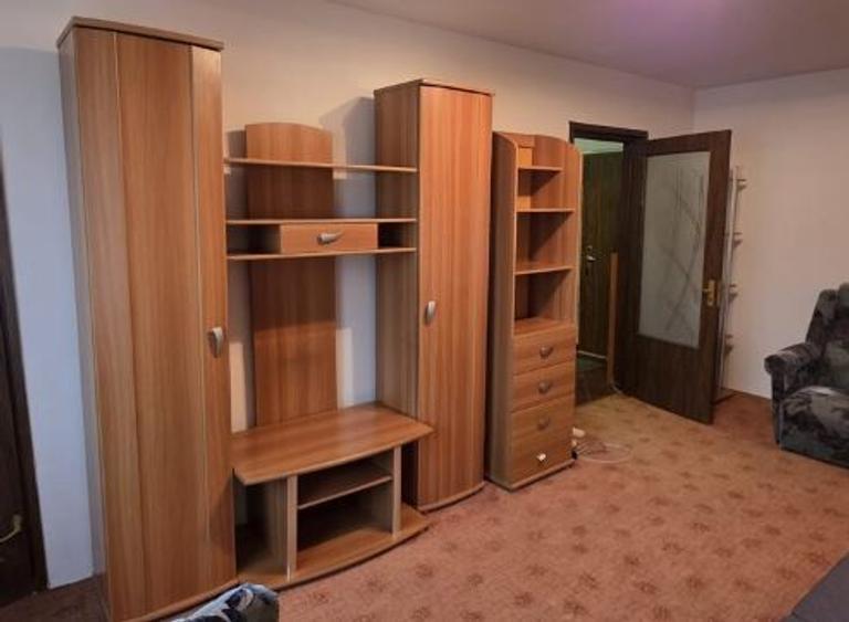 Dristor,Metrou,bl.1982,reabilitat,DECOMANDAT,mobilat,utilat,balcon inchis,AC