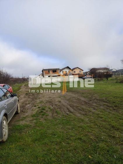 TEREN DE VANZARE DOMNESTI, 600 mp