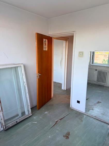 Apartament 3 camere Militari - Zona Apusului | Ideal investiție / Renovare