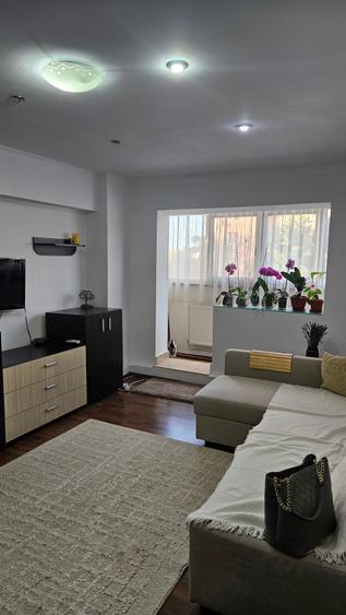 Schimb apartament de 2 camere in Crangasi cu 2 sau 3 camere tot in Crangasi