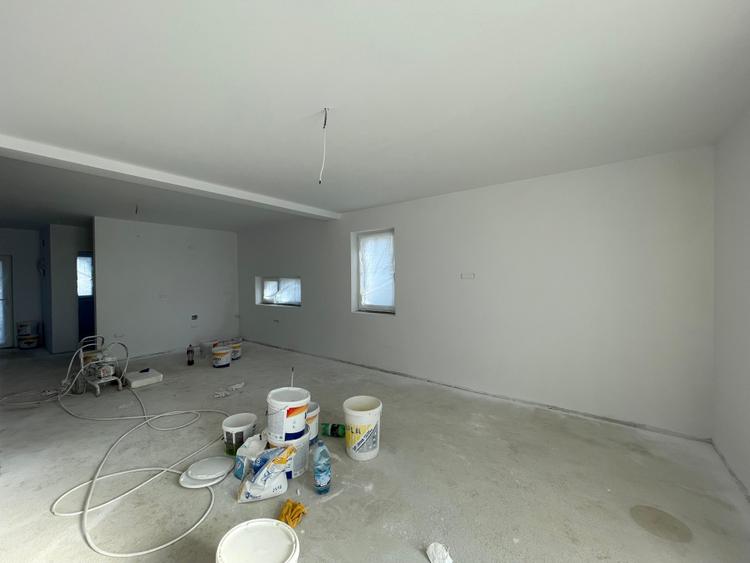 Duplex 4 camere - superpozitie Mosnita Noua