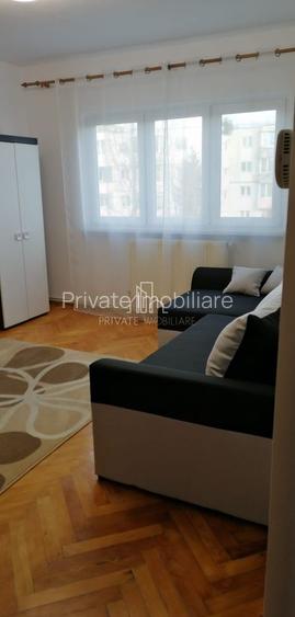 Apartament  2  Camere Et.3/4, Mobilat/Utilat, Str Petru Dobra, Dambu - 3