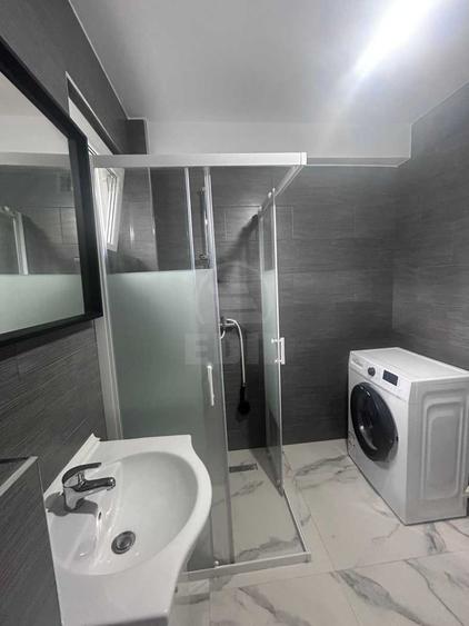Inchiriere Apartament 3 camere semidecomandat, 50 mp, Tineretului