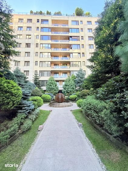 Studio premium | North Area Lake View | Herastrau