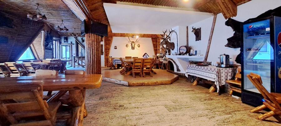 Pensiune deosebita, locuri de cazare, restaurant, pizzerie si spatii comerciale