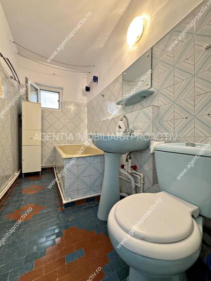 Apartament 3 camere, decomandat– Micro 20-77 mp - 9