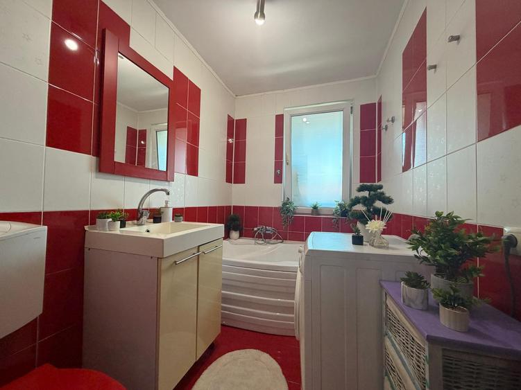 Ap. 2 camere, DECOMANDAT, etaj INTERMEDIAR, ZONA CENTRALA – Florești!!!