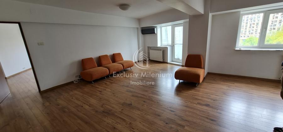 Spatiu Birou Piata Alba Iulia -Bd Unirii Birouri Vedere Stradala