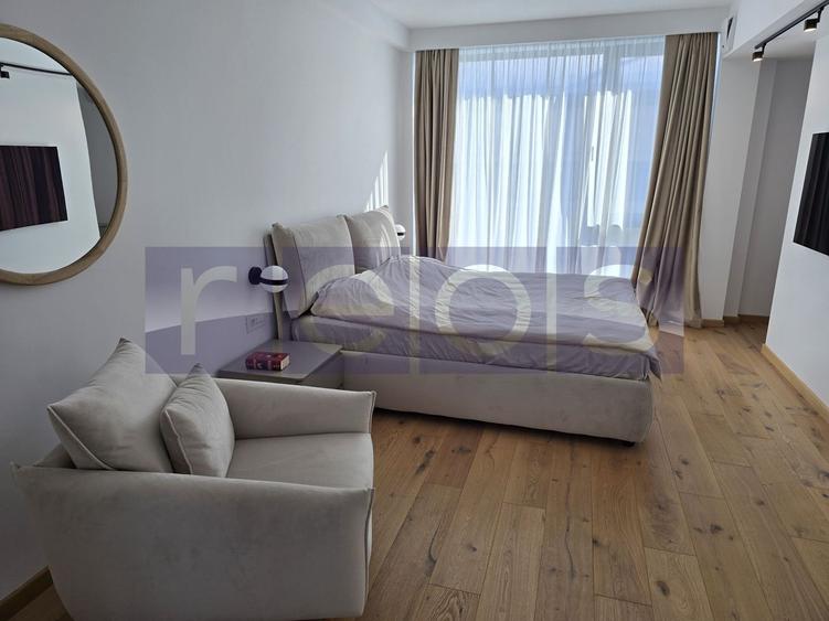 VANZARE VILA MODERNA | PIPERA | PANOURI SOLARE | CURTE PROPRIE | GARAJ |