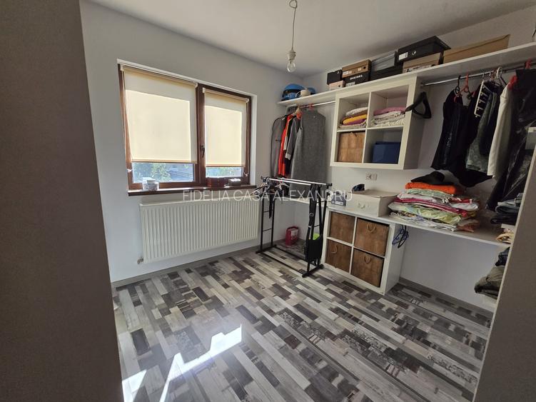 Vila cu 5 camere si 2 bai de vanzare in Horpaz - 8
