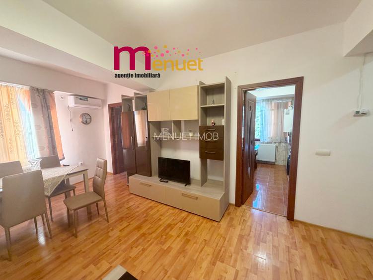 Apartament 2 camere,zona Biserica cu Ceas,etaj 1 - 11