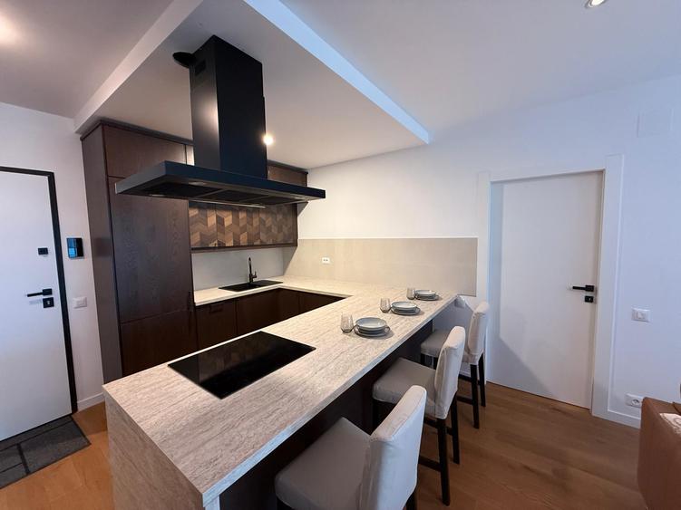 Apartament 2 camere Lux + Loc de parcare in Complexul One Cotroceni