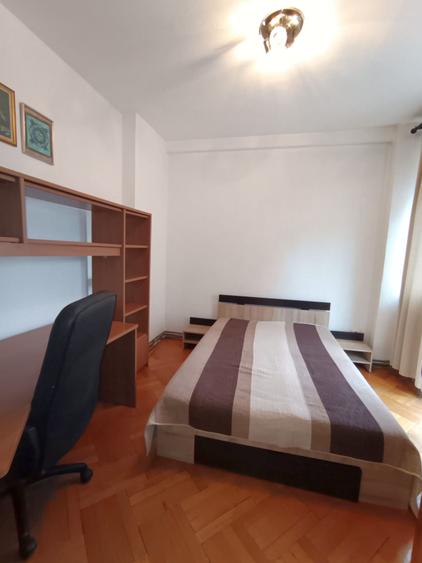 Vanzare apartament 3 camere Armeneasca - Rosetti