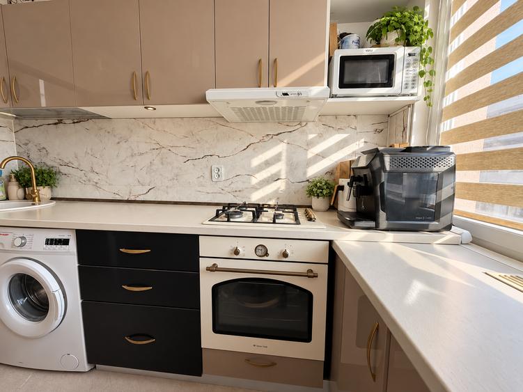 Apartament 2 camere complet mobilat si renovat sector 2