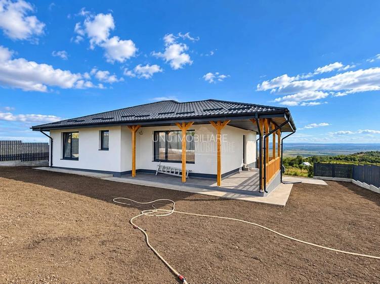 Casă individuală Chicerea, Tomești – 104,5 mp utili, teren 650 mp, Living+3 dormitoare, încălzire în pardoseală, panoramă superbă – 185.000 € - 5