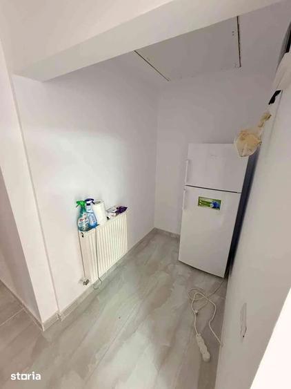 Andronache Inchiriez casa 2 cam nou renovata curte 100 mp singur curte centrala