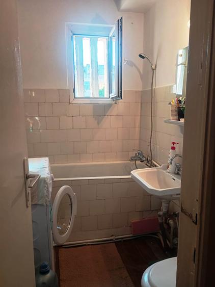 Închiriere apartament 2 camere, mobilat, utilat, etaj 2, situat ultracentral
