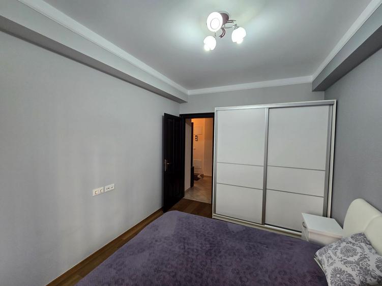 Apartament 2 camere, Zona Ronat, Mobilat si Utilat complet, Loc de parcare
