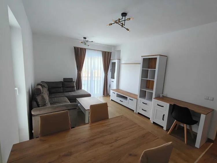 Apartament 3 camere nou zona Turnisor