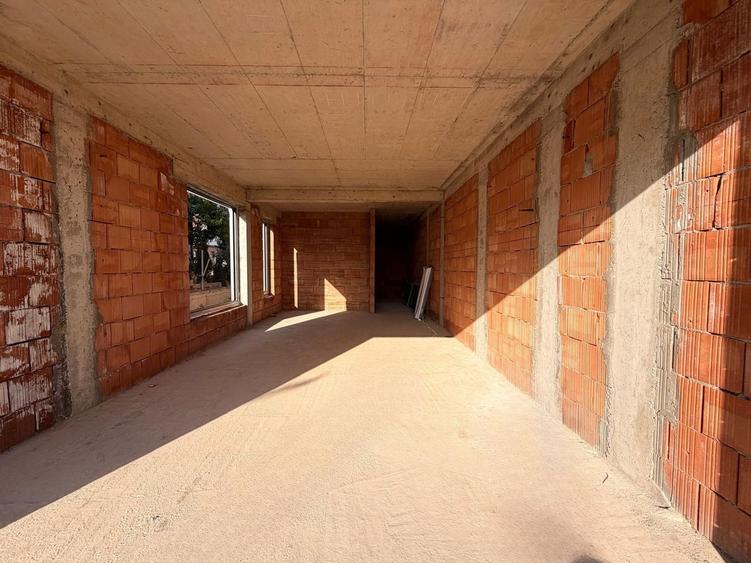 Duplex de vanzare cu garaj, teren 200 mp, Iris