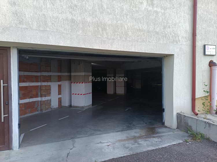 Apt 2 cam. 49.81 m.p. mobilat si utilat, loc de parcare subteran+boxa-33.03 m.p. - 23