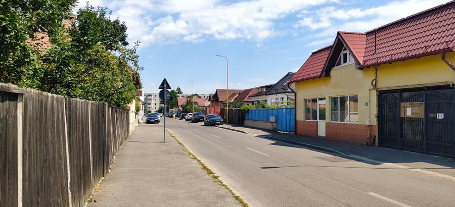 Spatiu comercial la casa cu intrare directa din strada