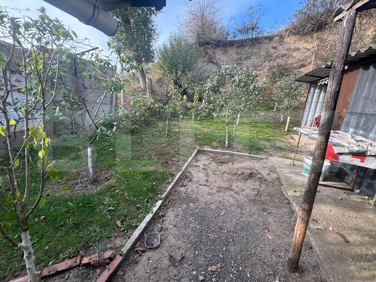 Casă de 130 mp utili în Șura Mare, cu terasă de 27 mp și teren de 250 mp