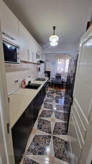 Apartament de 2 camere, 54 mp, finisat, Zona Porii - 3