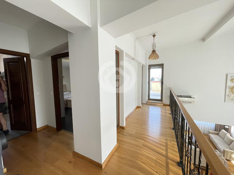 Penthouse de Inchiriat 4 camere | 160 mp | Terasa | Sibiu