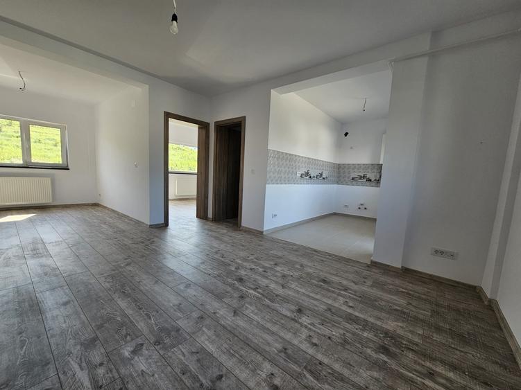 Apartament 2 camere cu 2 balcoane,finalizat, Visani, parcare,cod 153163