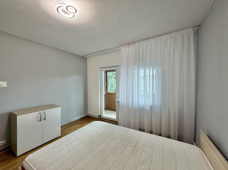 Apartament 2 camere, decomandat, mobilat si utilat, zona Soarelui