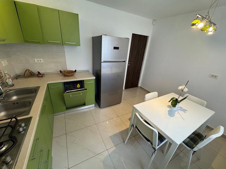 Casa Otopeni 23 august 4 camere, curte 250m