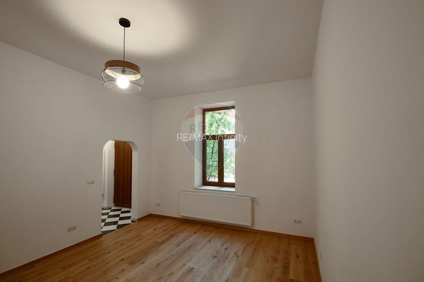 Apartament 4 cam, pe 2 niveluri si curte comuna pe Vasile Alecsandri - 7