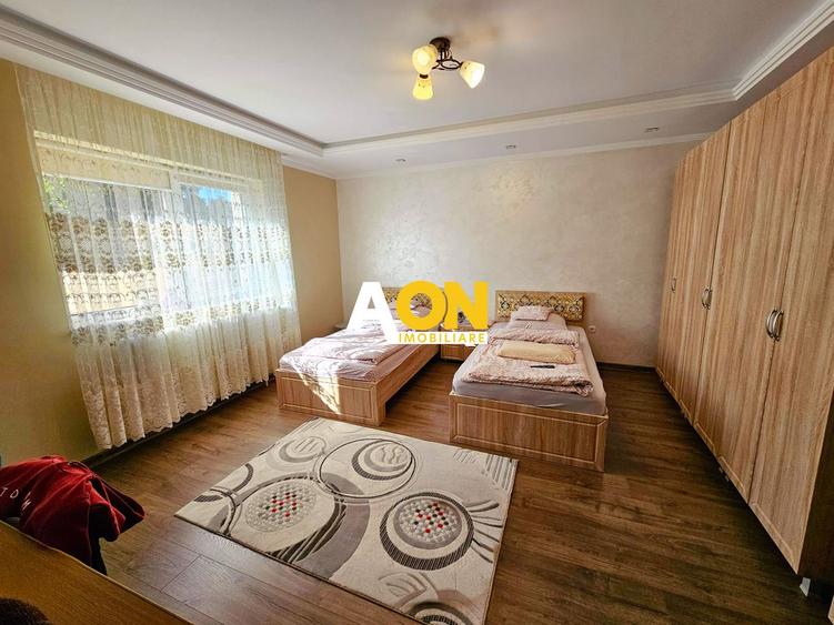 Casa renovata, 4 camere, 2 terase, mobilata, utilata, 568 mp teren