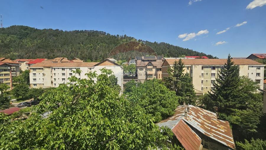 Apartament cu 4 camere de vânzare în zona Maratei - 26