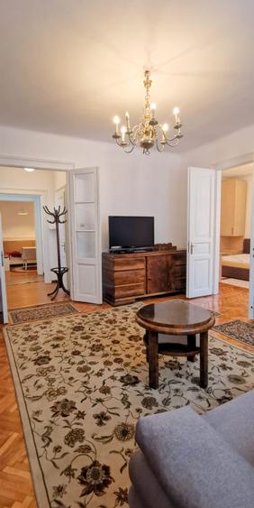 Apartment for rent – 2 rooms, historic Cluj centre, near to UMF