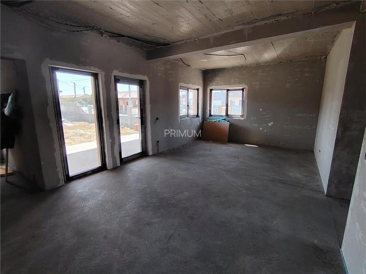DUPLEX SPATIOS - ZONA BUNA - TOATE UTILITATILE - 3