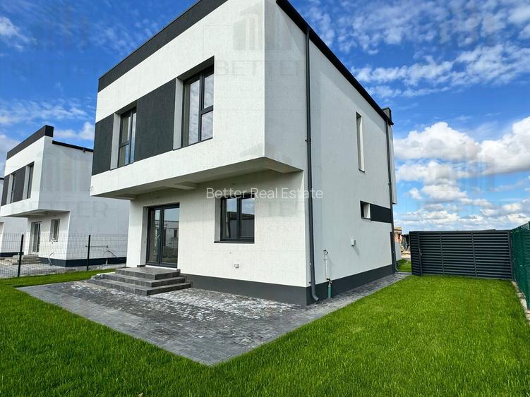 Casa individuala - 4 Camere | Ansamblu  rezidential - Asfalt - 300 m STV - 6