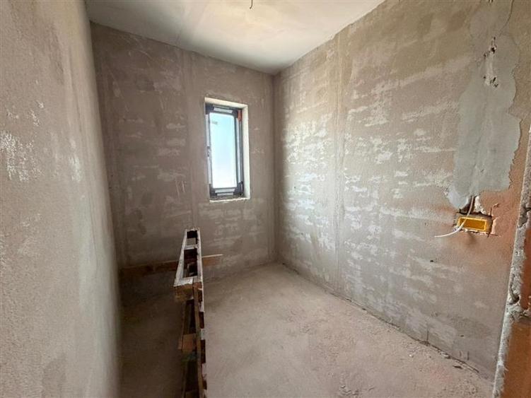 Duplex de vanzare, toate utilitatile, incalzire in pardoseala, Izvor, Brasov