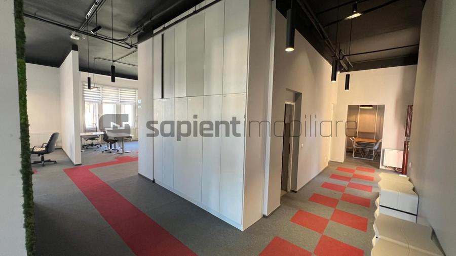 Sapient | Spatiu de birouri ultracentral _ Piața Unirii, Oradea