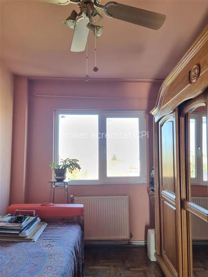 Apartament, 3 camere decomandate, RMB, Bacau. - 4