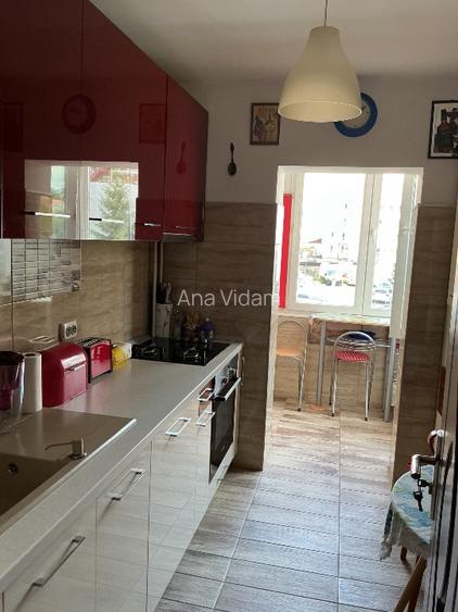 Proprietar vând apartament 2 camere  - 4