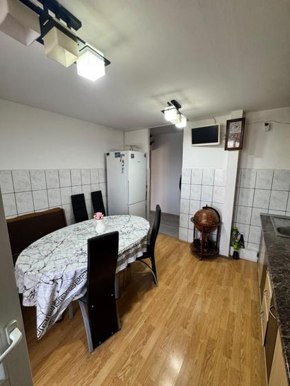 Apartament 2 camere 56 mp Etaj 2 Dublă orientare Zonă liniștită