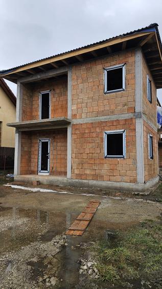 Duplex in Floresti , zona Primariei