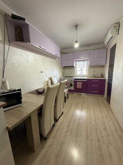Apartament 2 camere, etaj 4/4, 55 mp utili, zona Piata Moldovei – Teatrul Munici