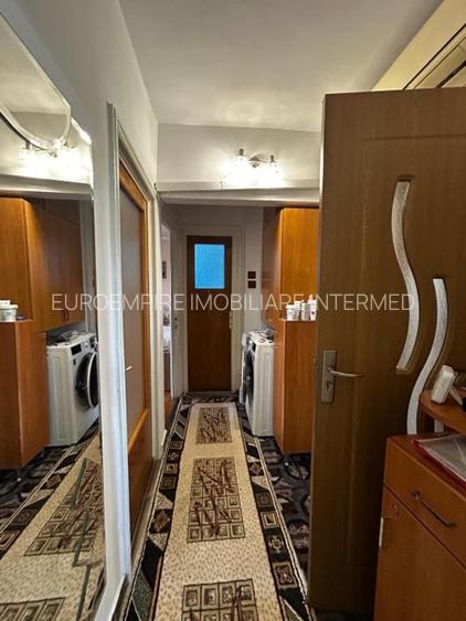 Apartament 3 camere decomandate zona Tomis Nord - 7