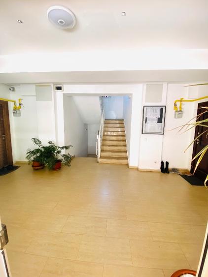 Apartament cu terasă generoasă